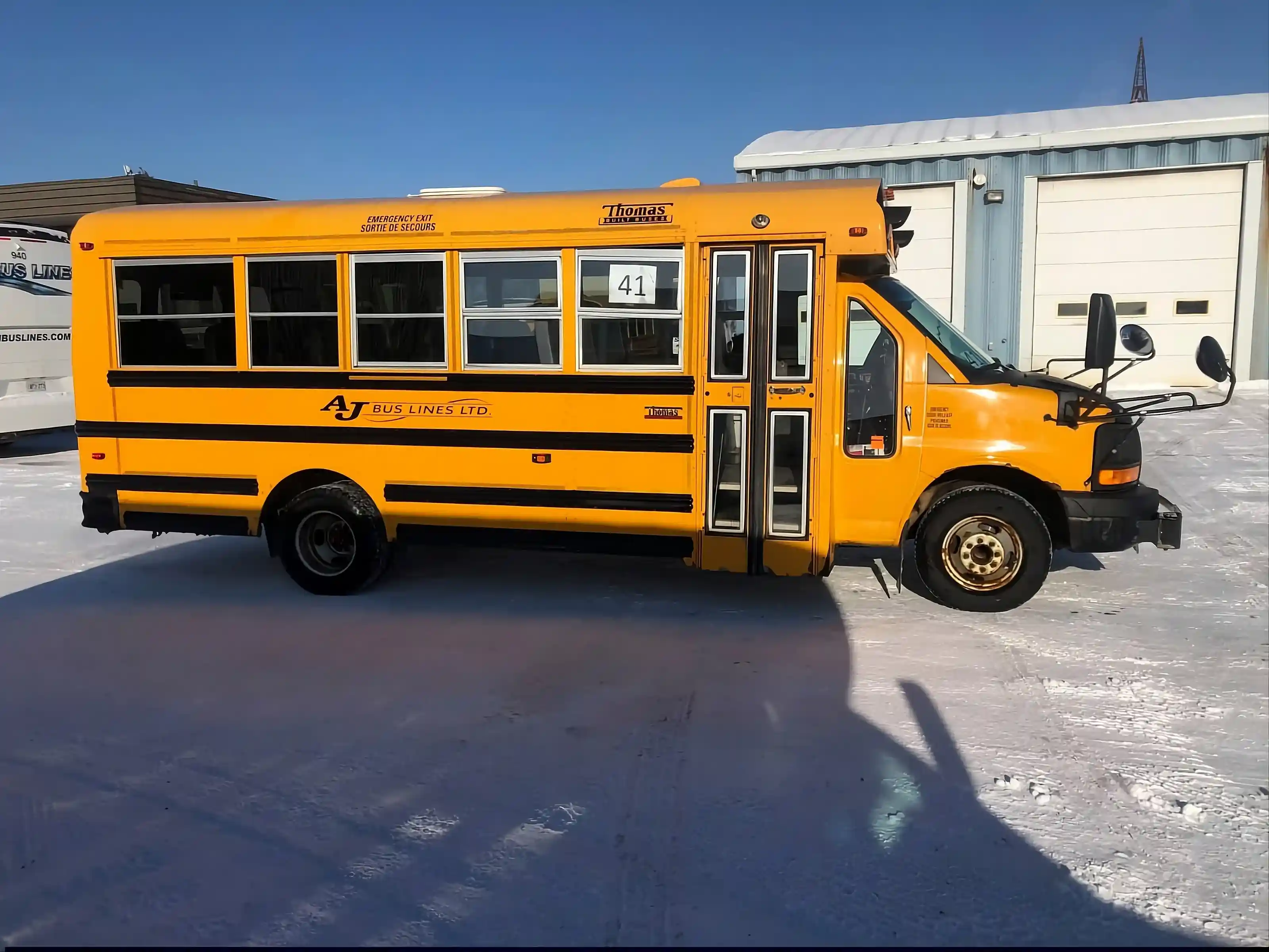 2012 Blue Bird School Bus thumbnail 2